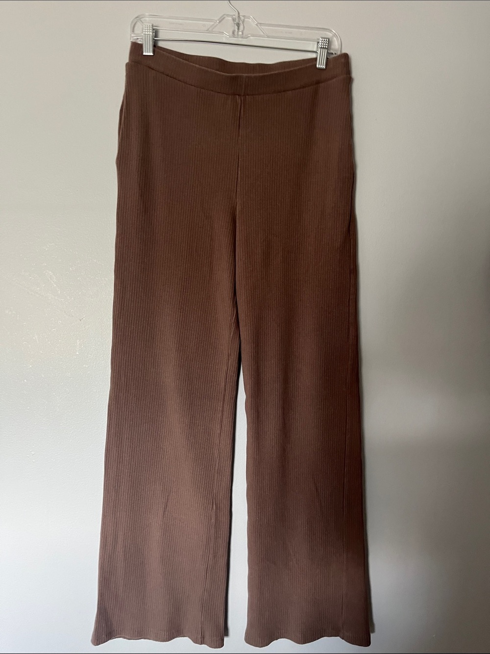 Ribbed Wide-Leg Pants in Chocolate Brown